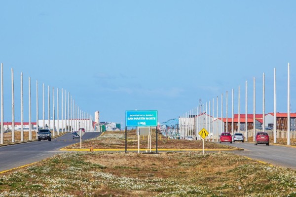 El Municipio avanza con el alumbrado de la Av. San Martín Norte