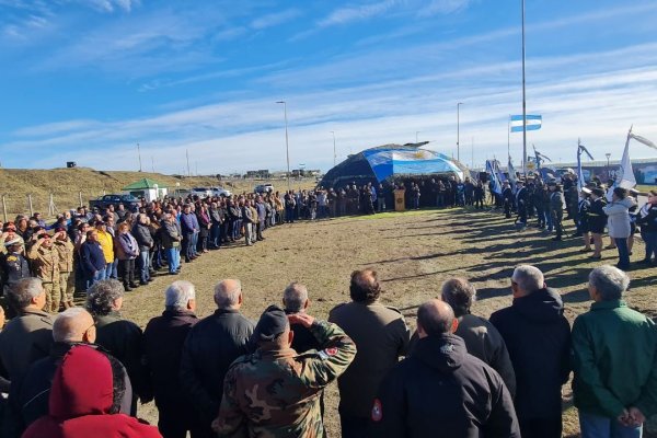 Concejales participaron de la inauguración de la Carpa de la Dignidad