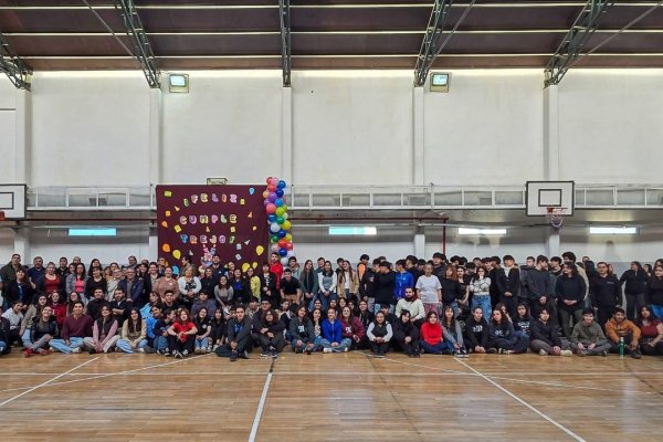 Tolhuin celebró el 35° aniversario del Colegio Provincial Ramón Alberto Trejo Noel